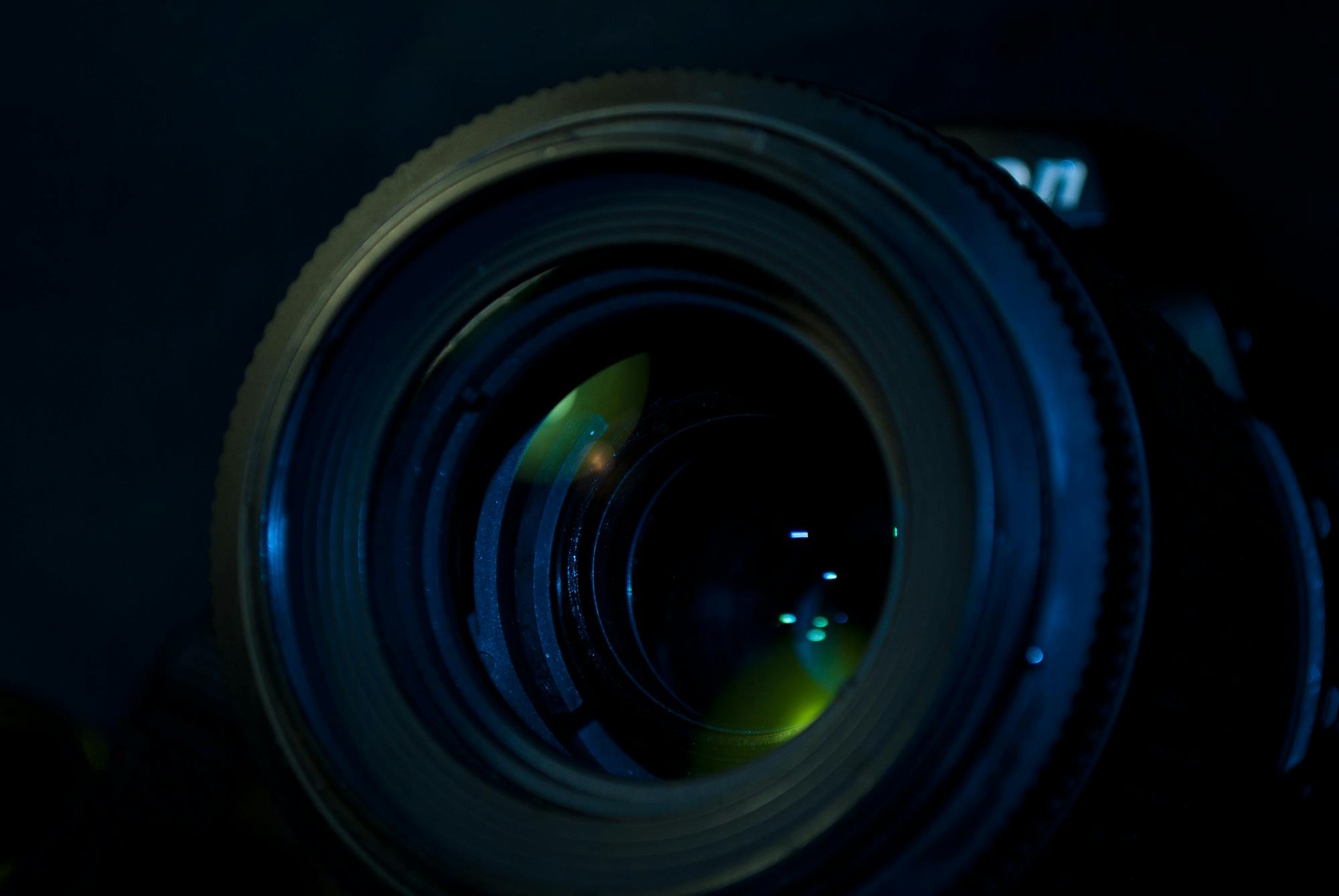 Dlaczego warto inwestować w obiektywy Canon EF-M do aparatów bezlusterkowych?